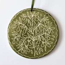 Load image into Gallery viewer, Hand Painted 'Patridge in a Pear Tree' Ceramic Christmas Ornament - Green