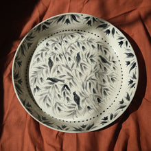 Load image into Gallery viewer, Hand Painted Blackbirds Stoneware Shallow Bowl