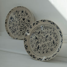 Load image into Gallery viewer, Hand Painted Blackbirds Stoneware Shallow Bowl