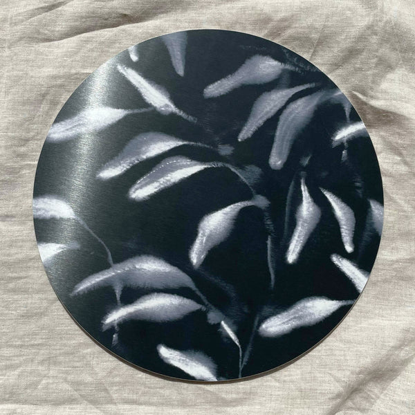 Amongst Round Placemat, Black Navy