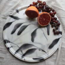 Load image into Gallery viewer, Beige Amongst Round Tray (Medium)