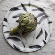 Load image into Gallery viewer, Beige Amongst Round Tray (Medium)