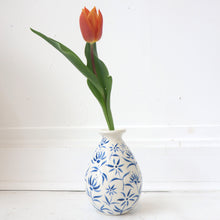 Load image into Gallery viewer, NEW: &#39;Sunburst&#39; Flowers Bud Vase - Blue
