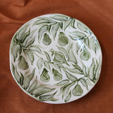 Load image into Gallery viewer, Partridge in a Pear Tree Hand Painted Plate - Green
